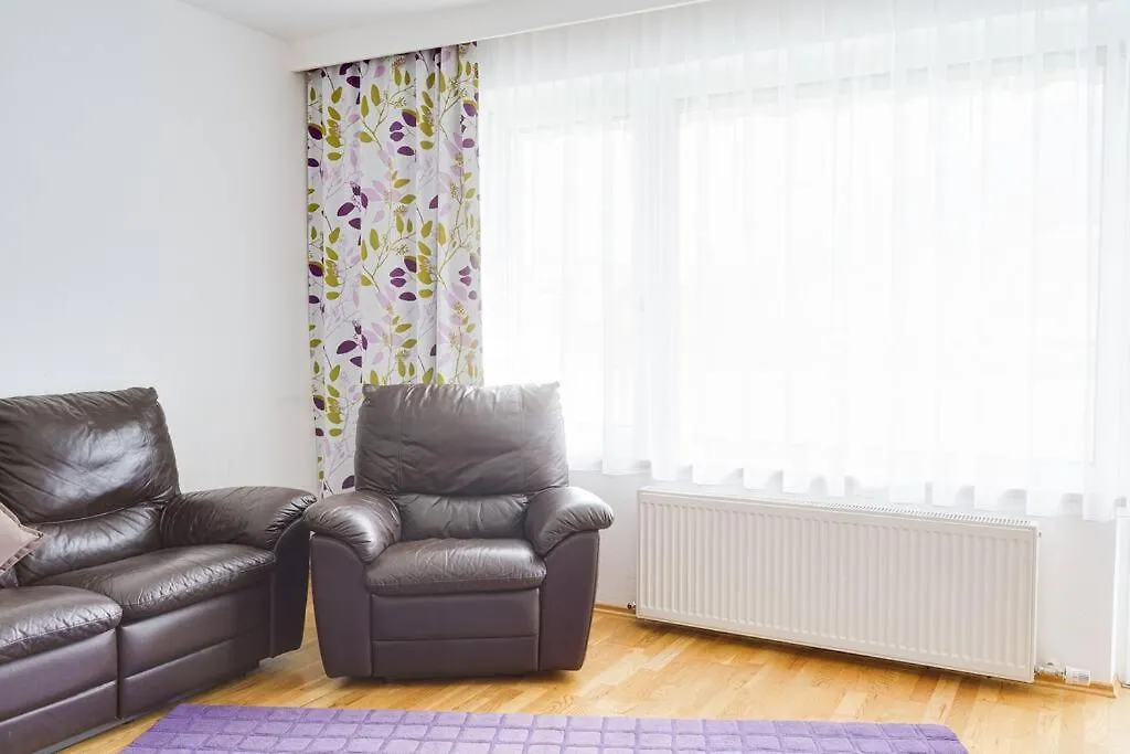 Apartment With Comfy Balcony Ίνσμπρουκ