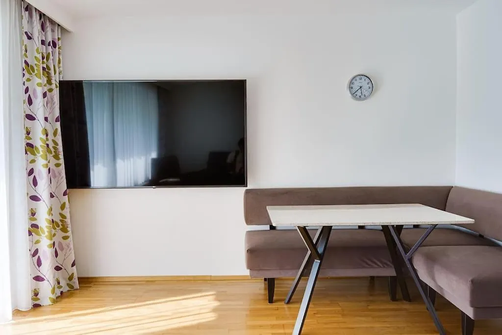 Apartment With Comfy Balcony Ίνσμπρουκ