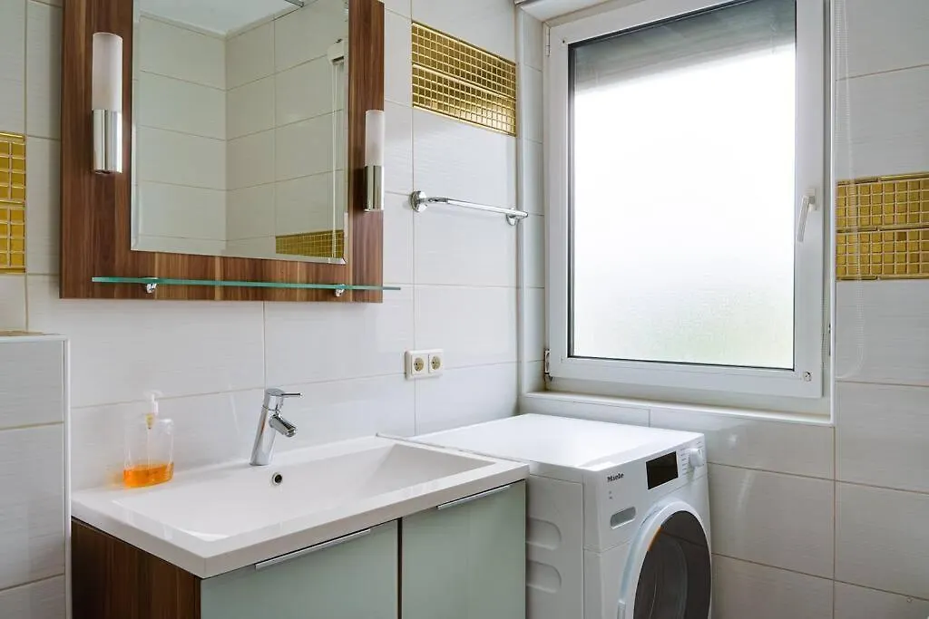Apartment With Comfy Balcony Ίνσμπρουκ